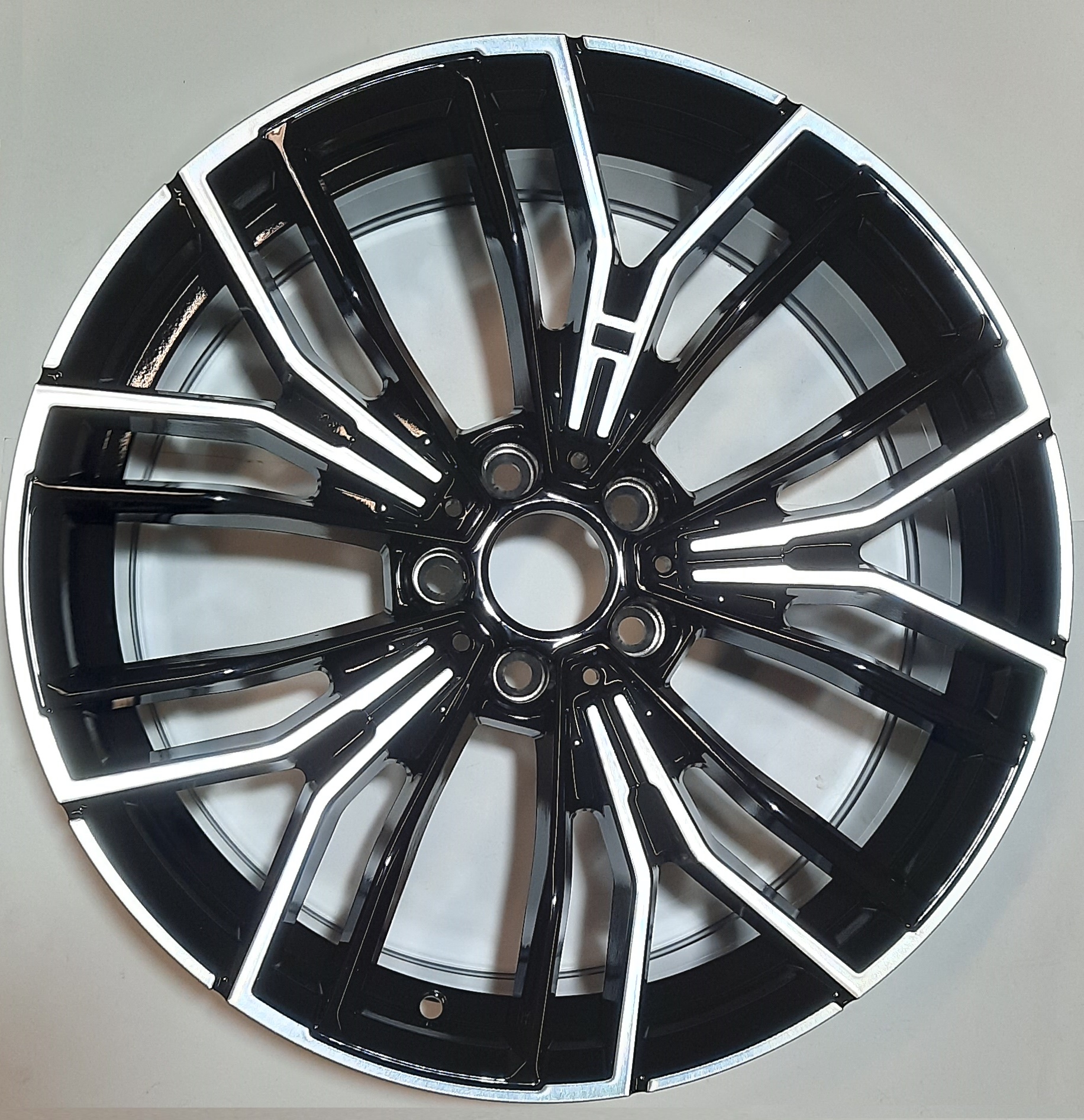 JANTE 5964  8,0X19 ET25 5X112 BLACK POLISH 66.6